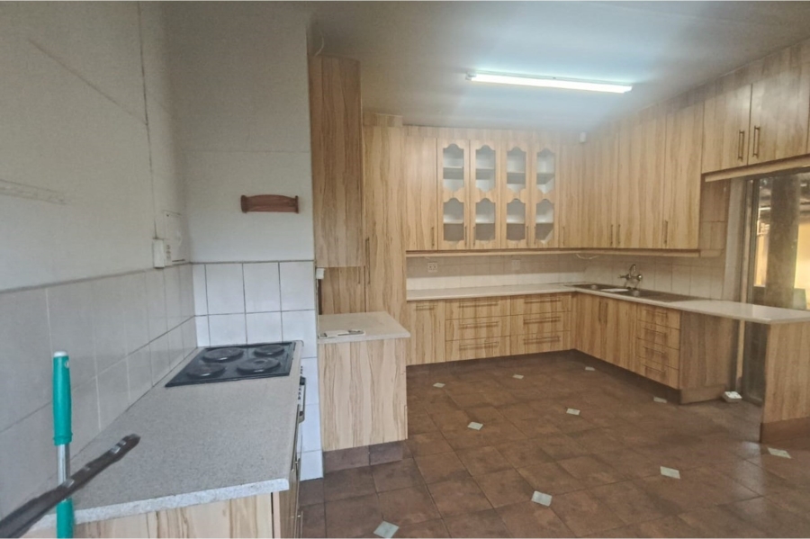 To Let 3 Bedroom Property for Rent in Cambridge West Eastern Cape